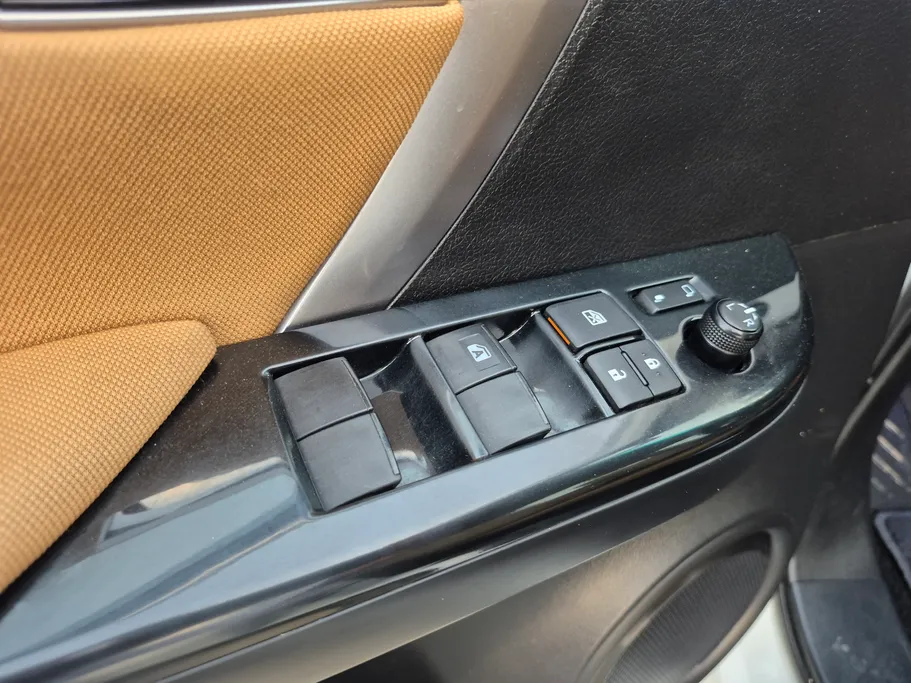 2023 Toyota Fortuner VX 