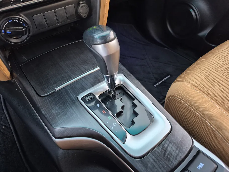 2023 Toyota Fortuner VX 