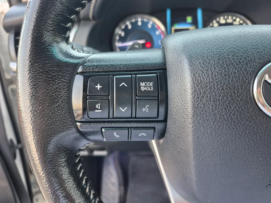 2023 Toyota Fortuner VX 