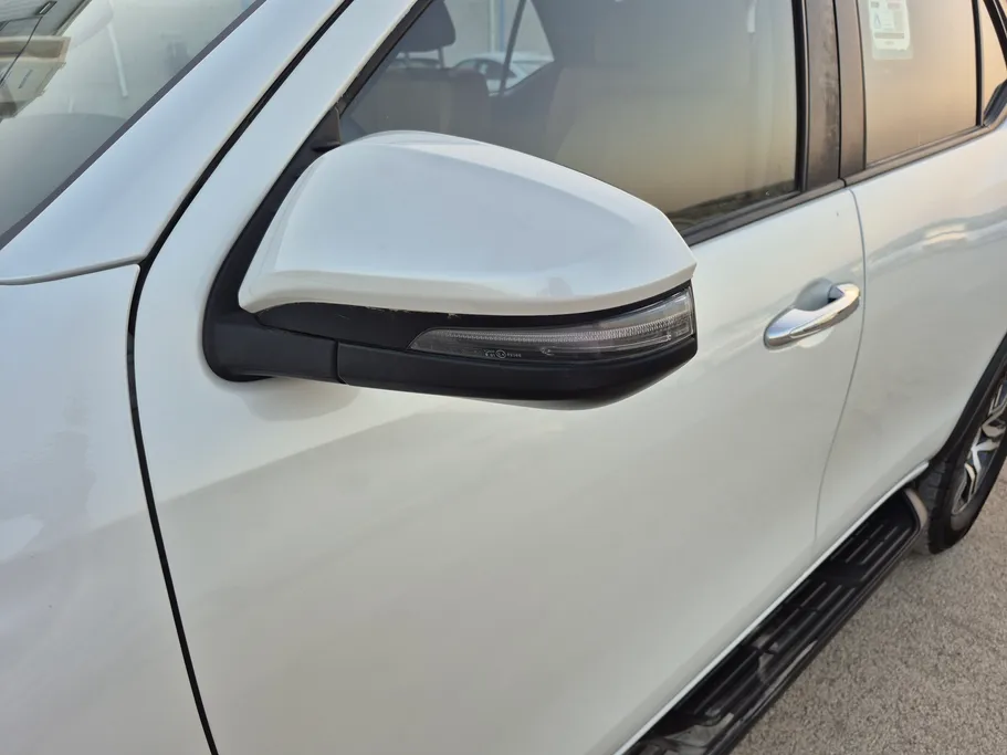 2023 Toyota Fortuner VX 