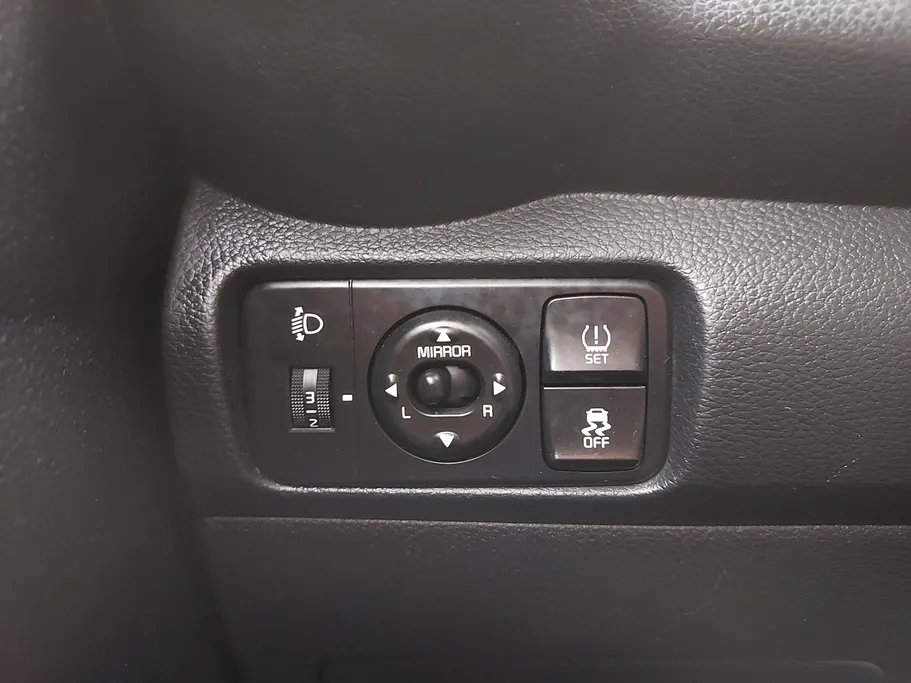 2024 Kia Pegas GL 