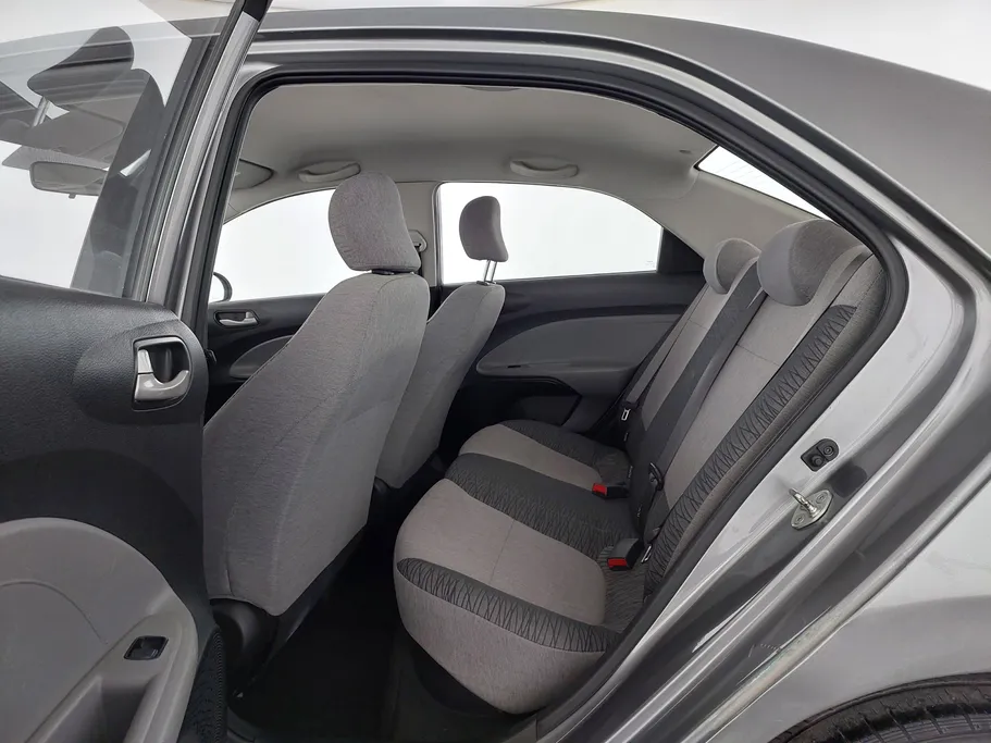 2024 Kia Pegas GL 