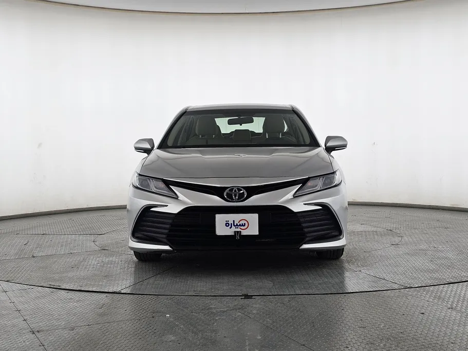 2022 تويوتا Camry  LE 