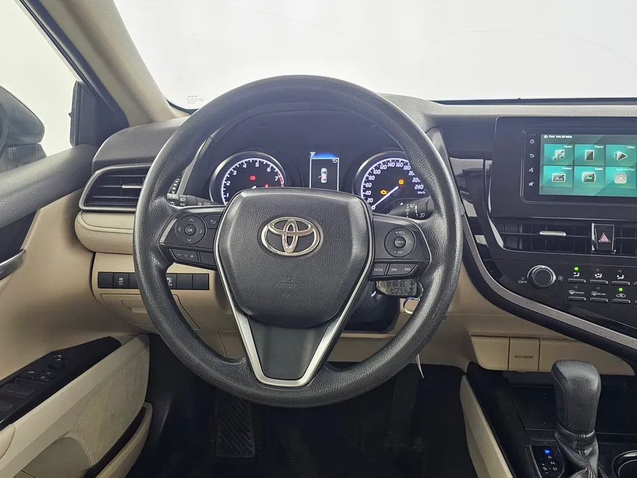 2022 تويوتا Camry  LE 
