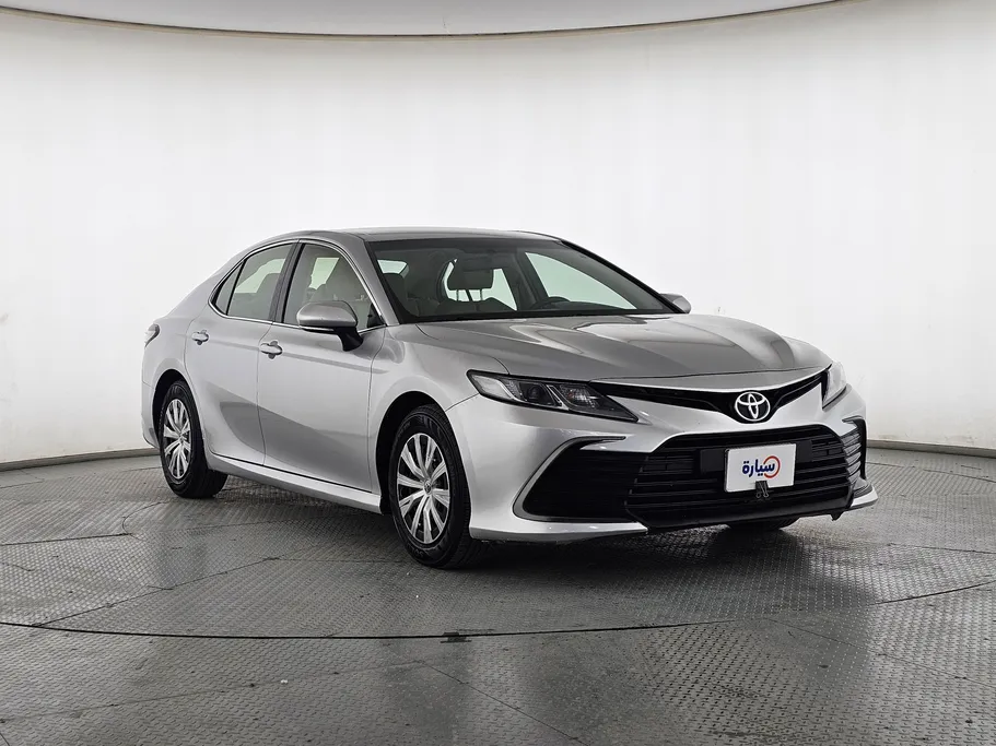 2022 تويوتا Camry  LE 