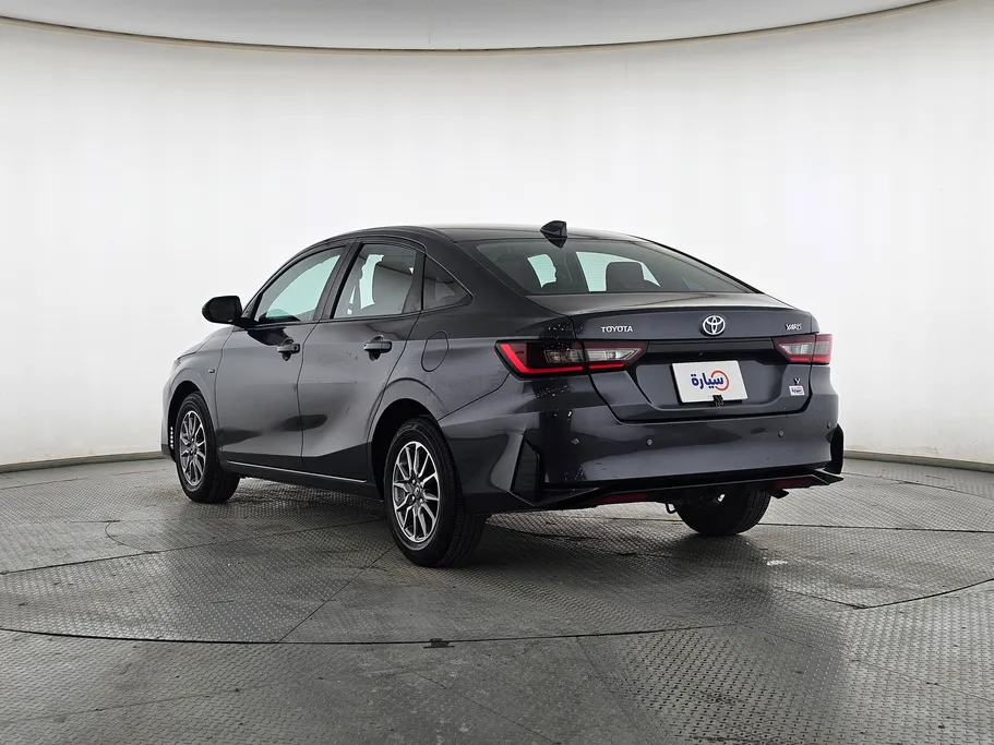 2023 Toyota Yaris  Y 