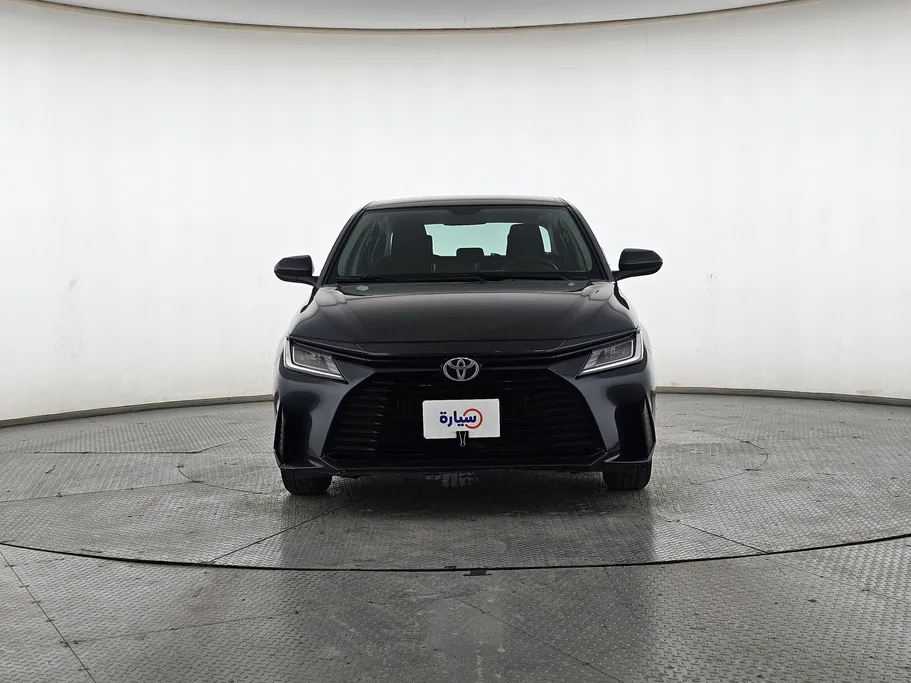 2023 Toyota Yaris  Y 