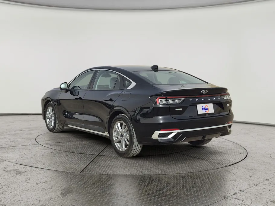 2024 Ford Taurus Ambiente New Shape 