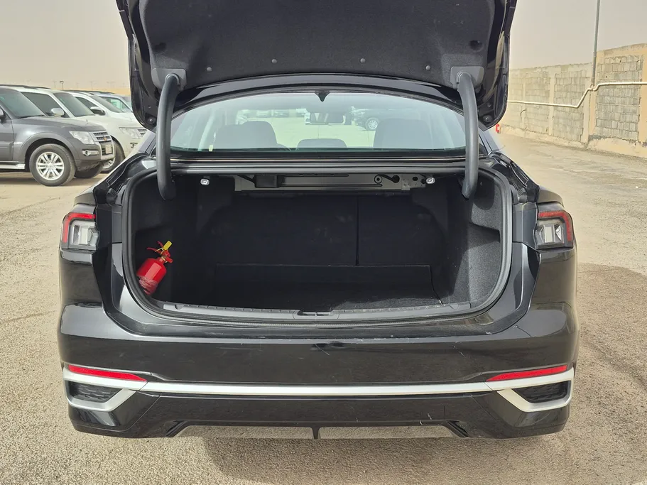 2024 Ford Taurus Ambiente New Shape 