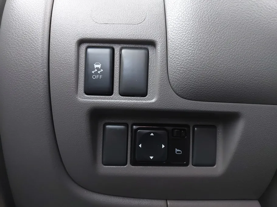 2024 Nissan Sunny SV Comfort 