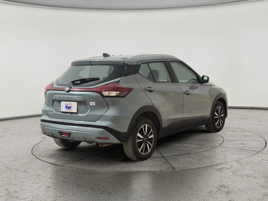 2024 Nissan Kicks S 