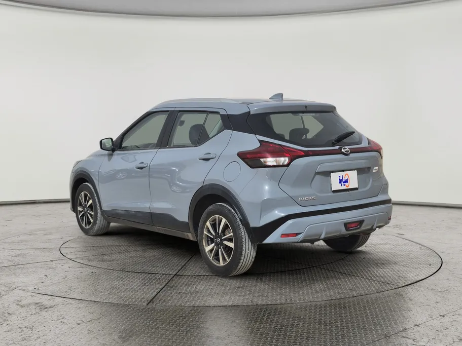 2024 Nissan Kicks S 