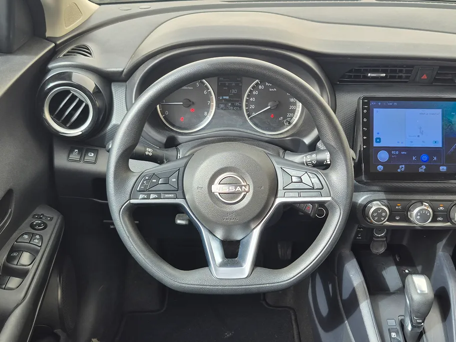 2024 Nissan Kicks S 
