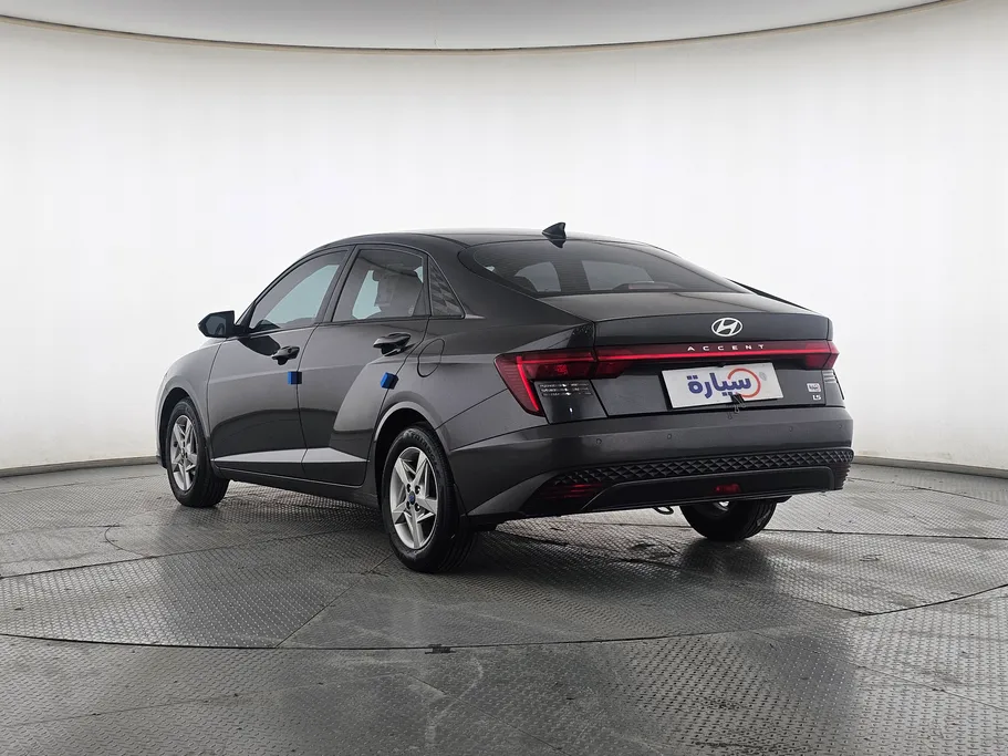 2024 Hyundai Accent Fleet 