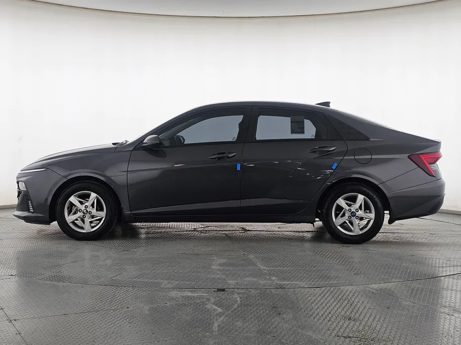2024 Hyundai Accent Fleet 
