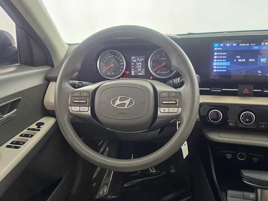 2024 Hyundai Accent Fleet 
