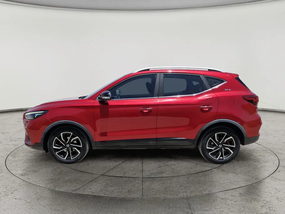 2022 MG ZS LUX 