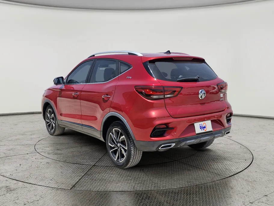 2022 MG ZS LUX 