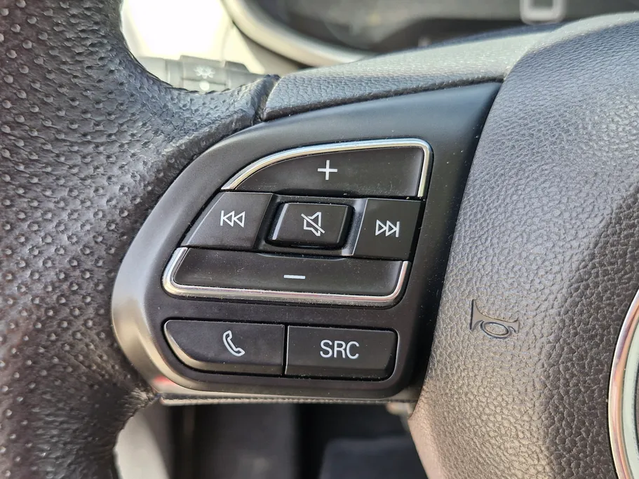 ام جي ZS LUX 2022 