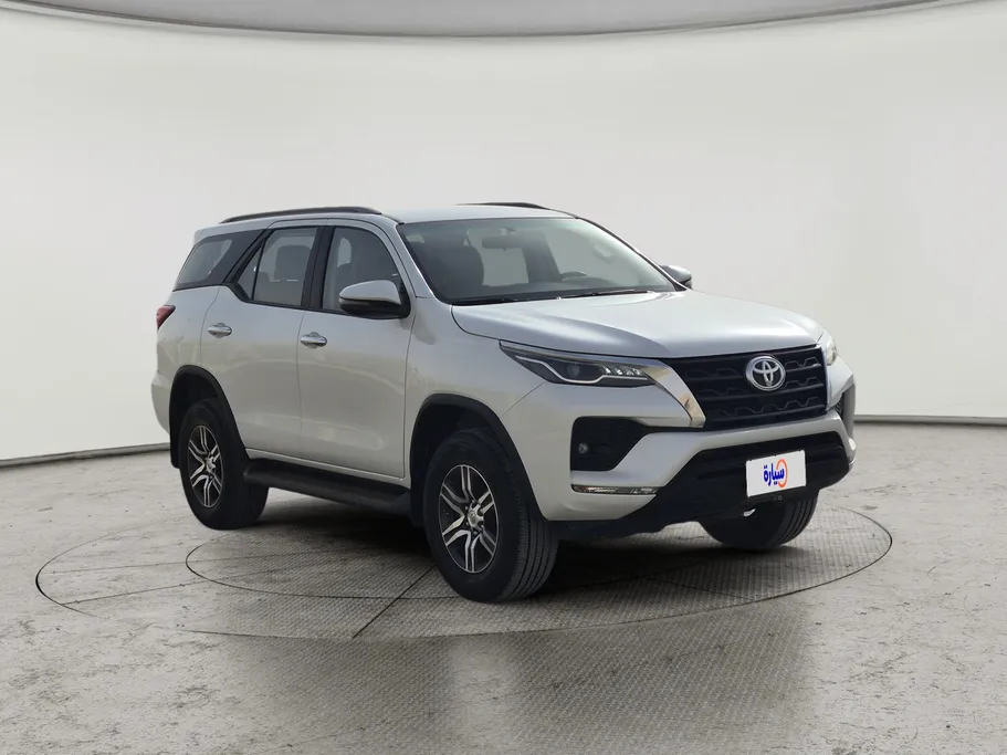 2024 Toyota Fortuner VX 