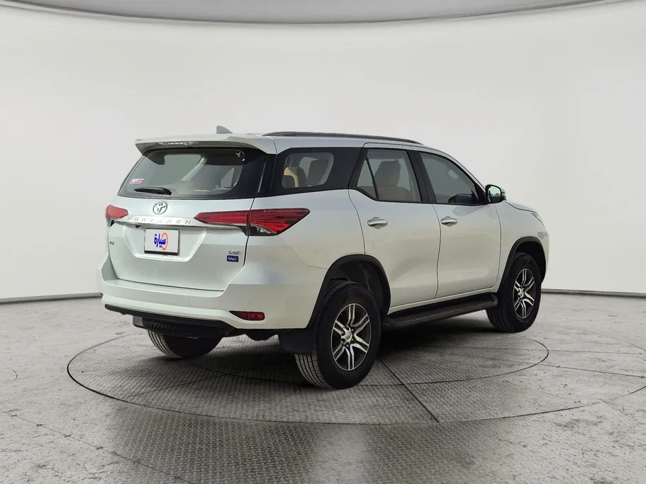 2024 Toyota Fortuner VX 