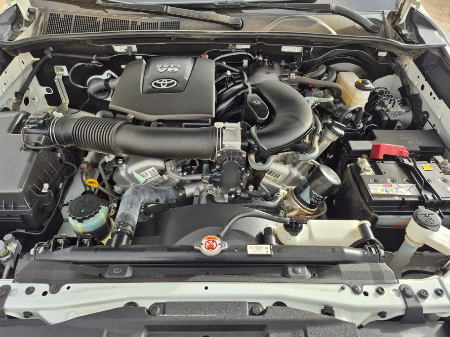 2024 Toyota Fortuner VX 