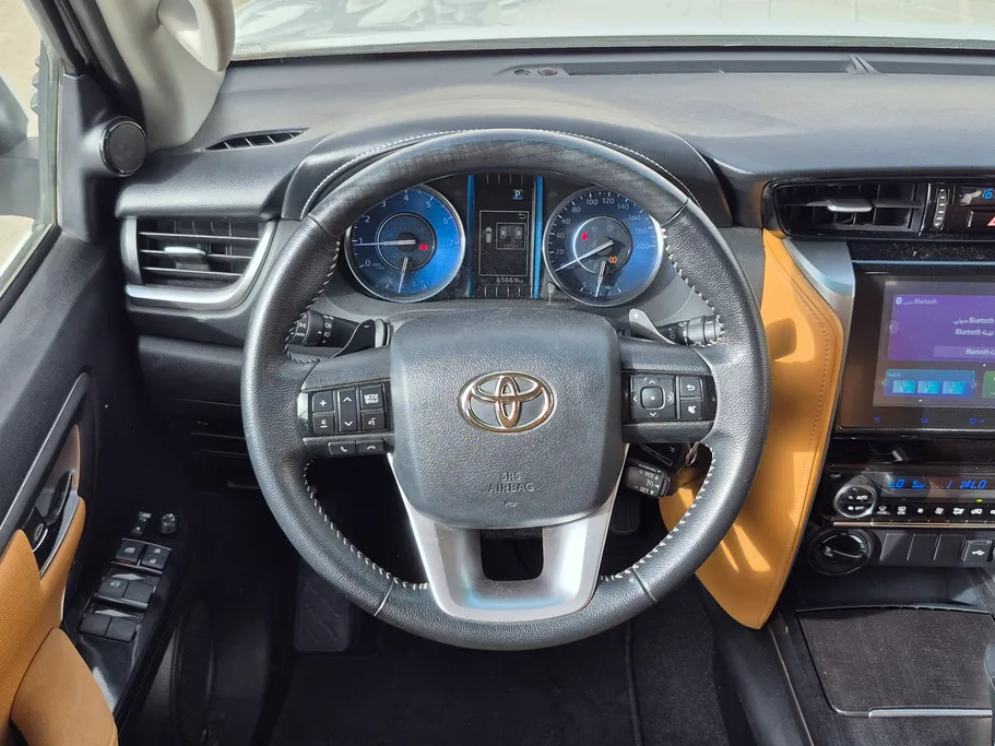 2024 Toyota Fortuner VX 