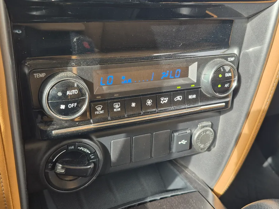 2024 Toyota Fortuner VX 