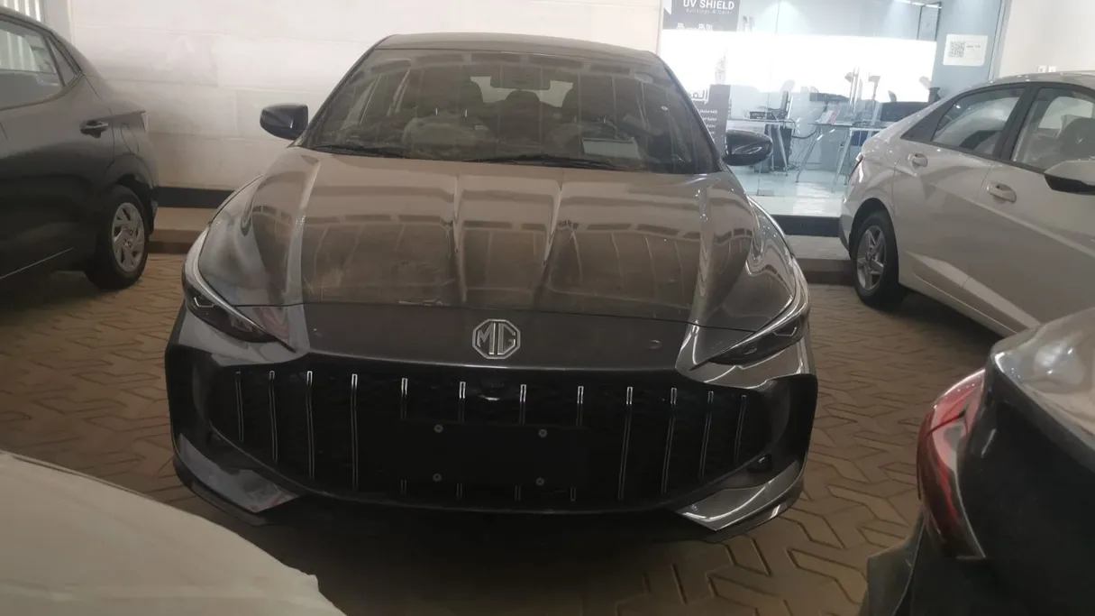 2026 MG GT STD 