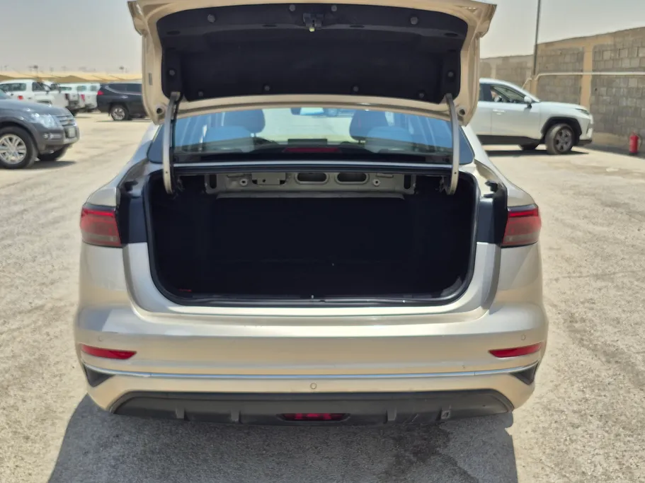 جيلي امجراند GS 2023 