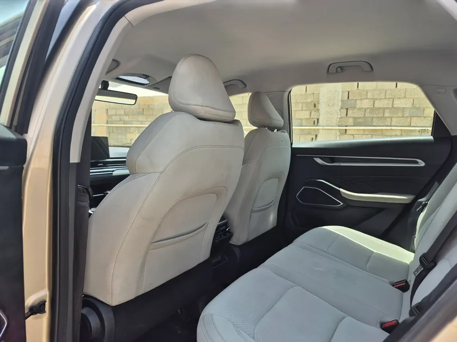 جيلي امجراند GS 2023 