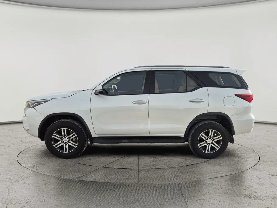 2024 Toyota Fortuner GX 