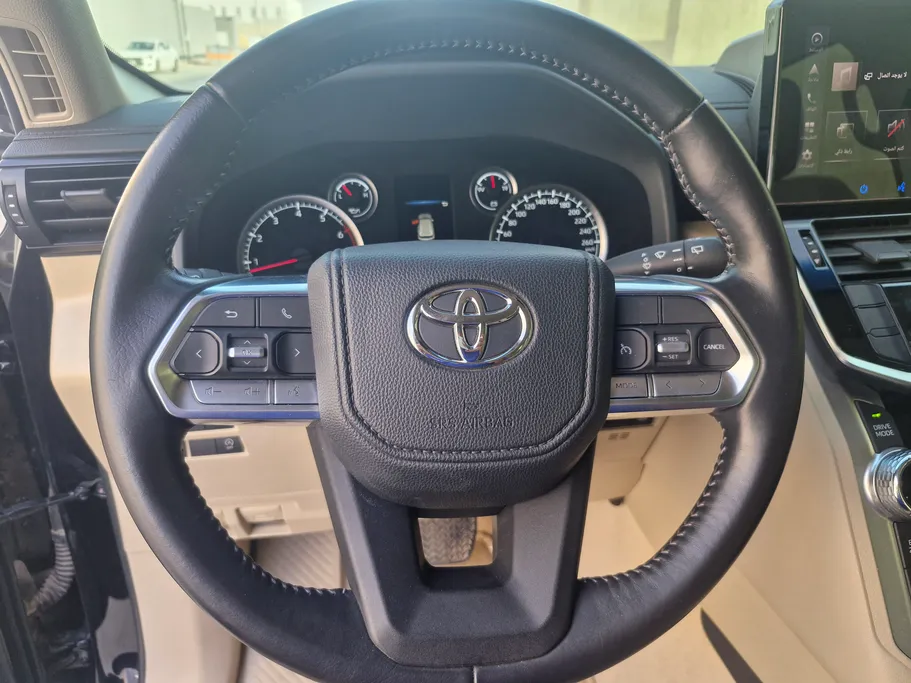 تويوتا لاندكروزر GXR3 2023 