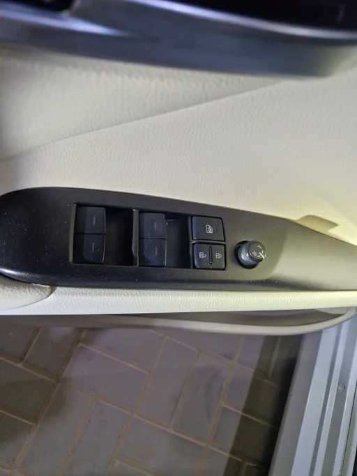 2023 Toyota Camry  LE HEV 