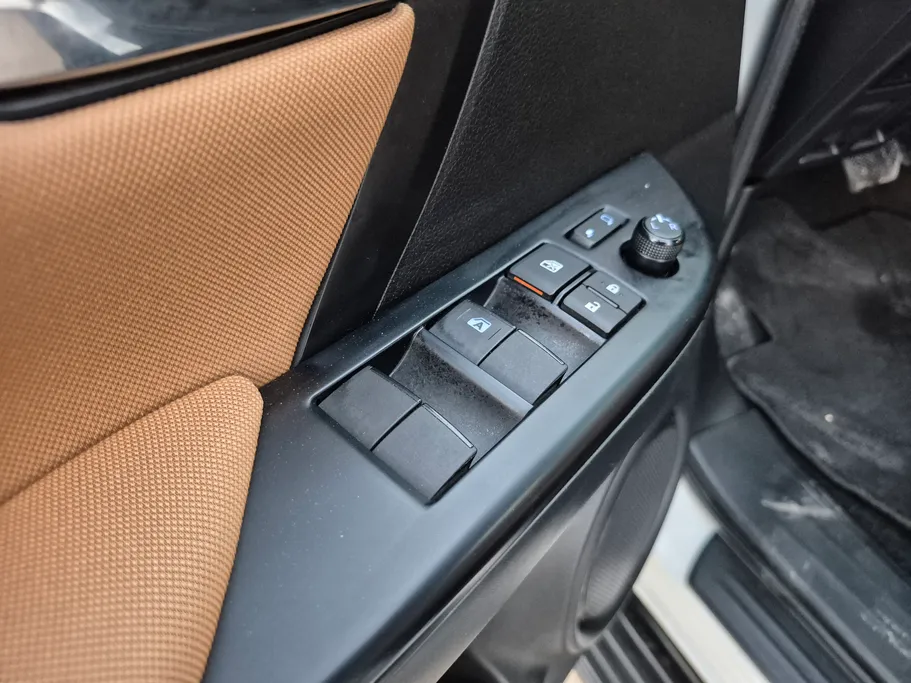 2024 تويوتا Fortuner GX 
