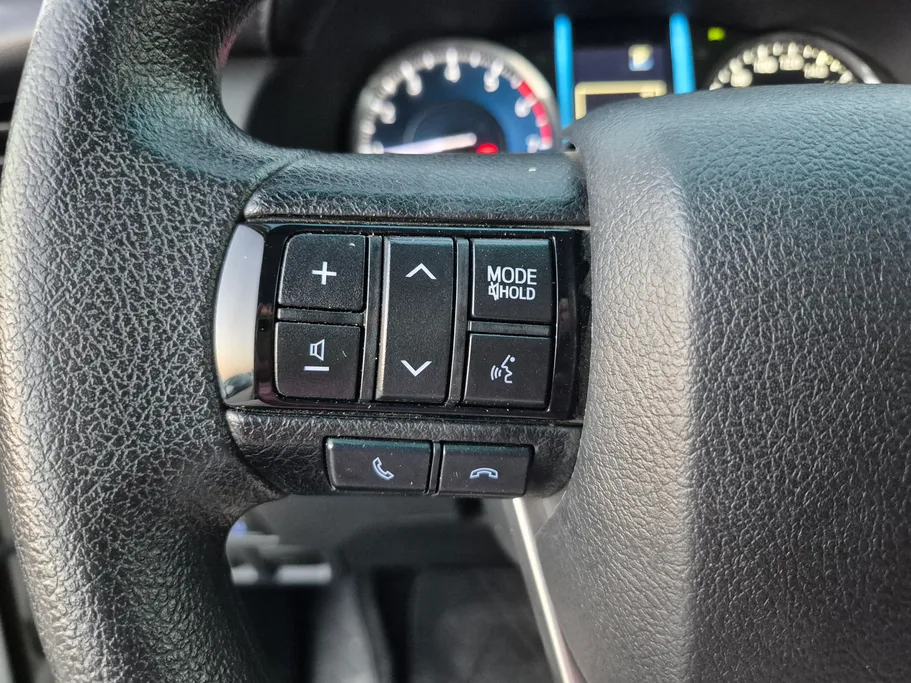 2024 تويوتا Fortuner GX 