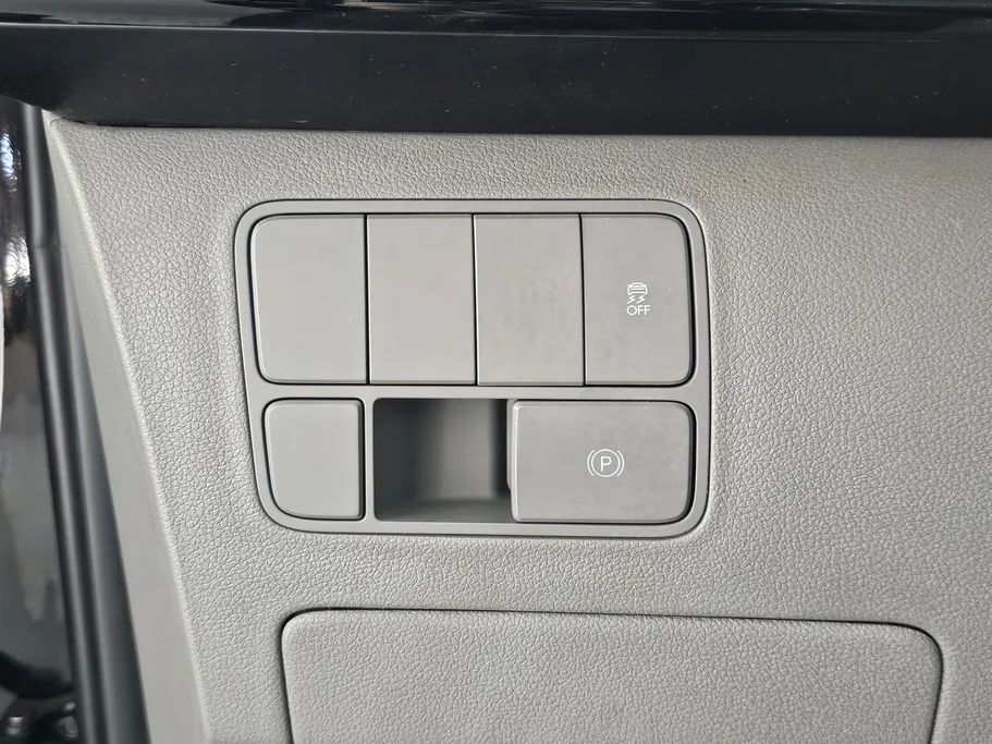 2024 Hyundai Staria VIP 