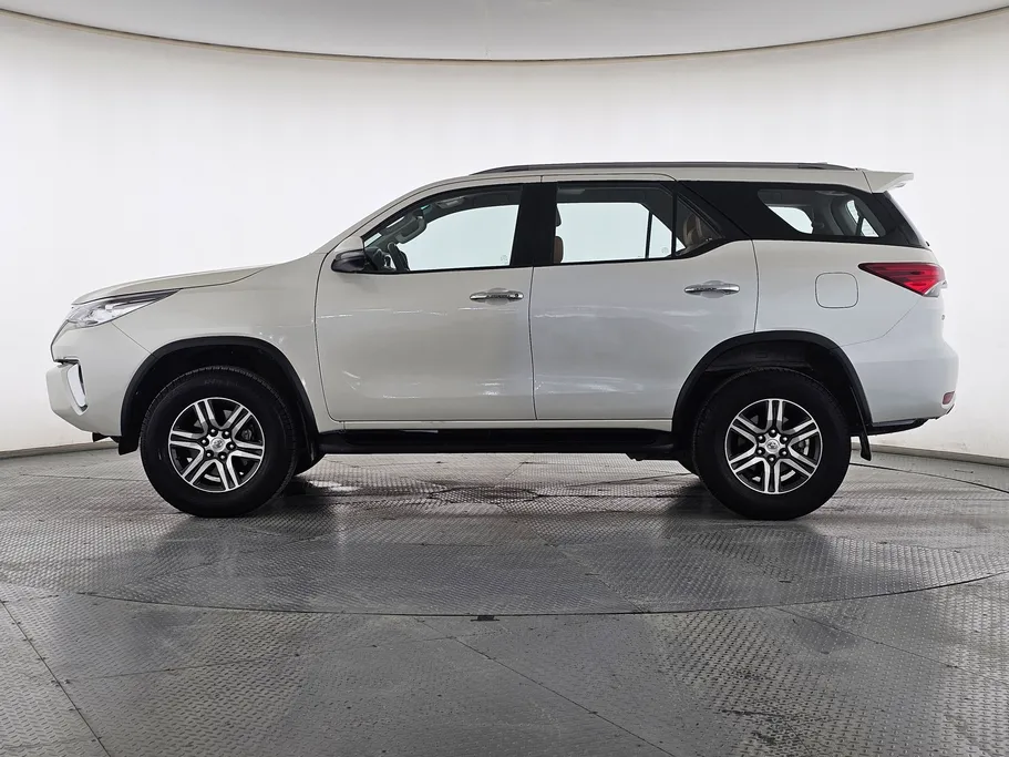 2020 Toyota Fortuner GX 