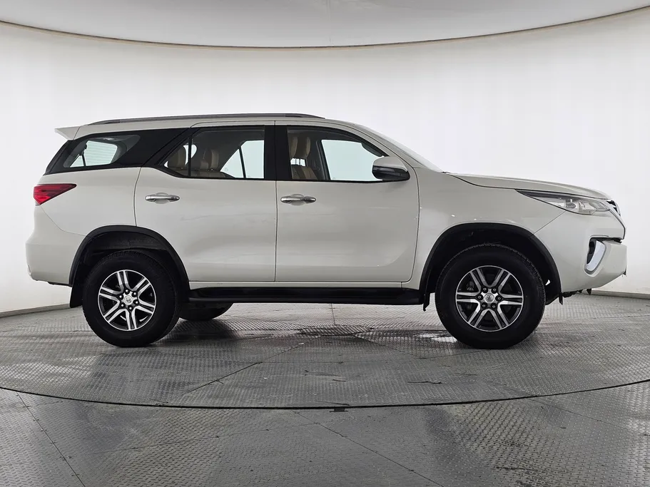 2020 Toyota Fortuner GX 