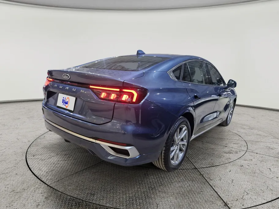 2023 Ford Taurus Trend 