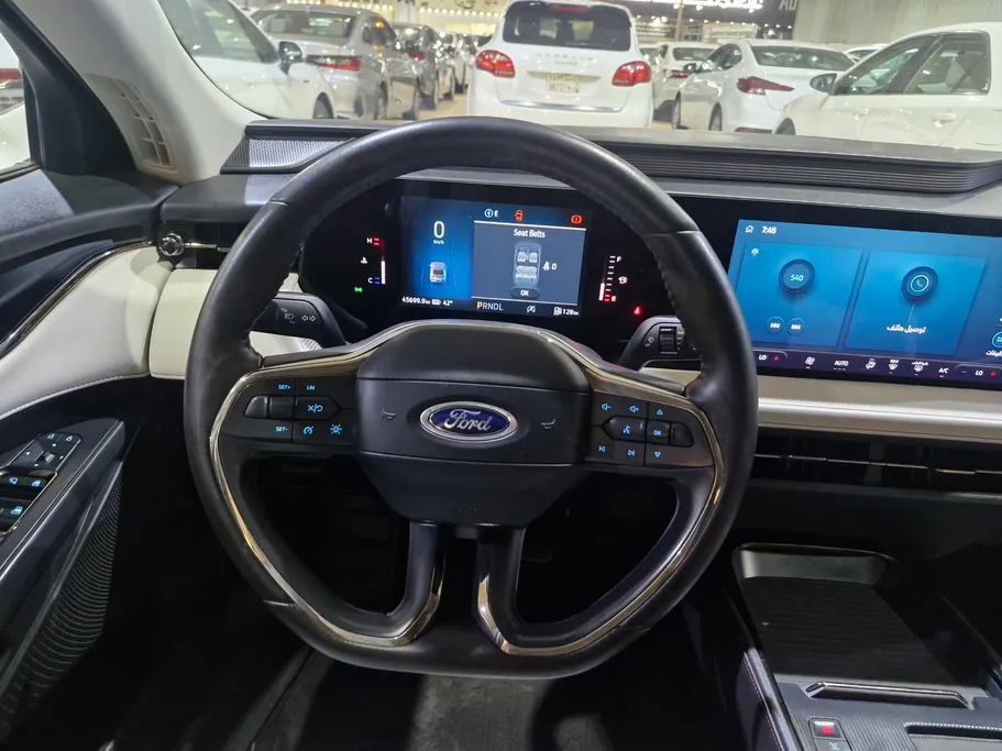 2023 Ford Taurus Trend 