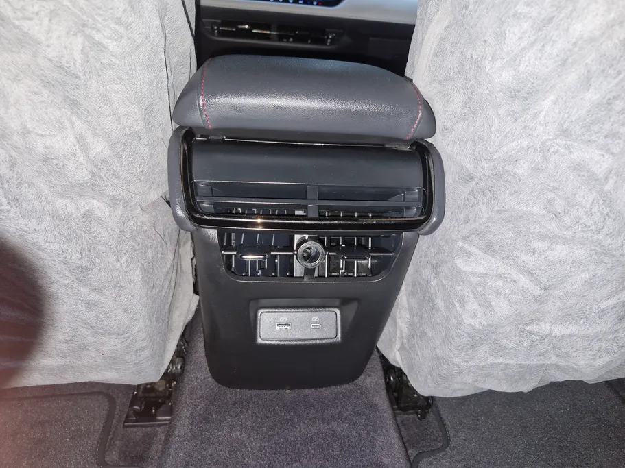 2023 Ford Taurus Trend 
