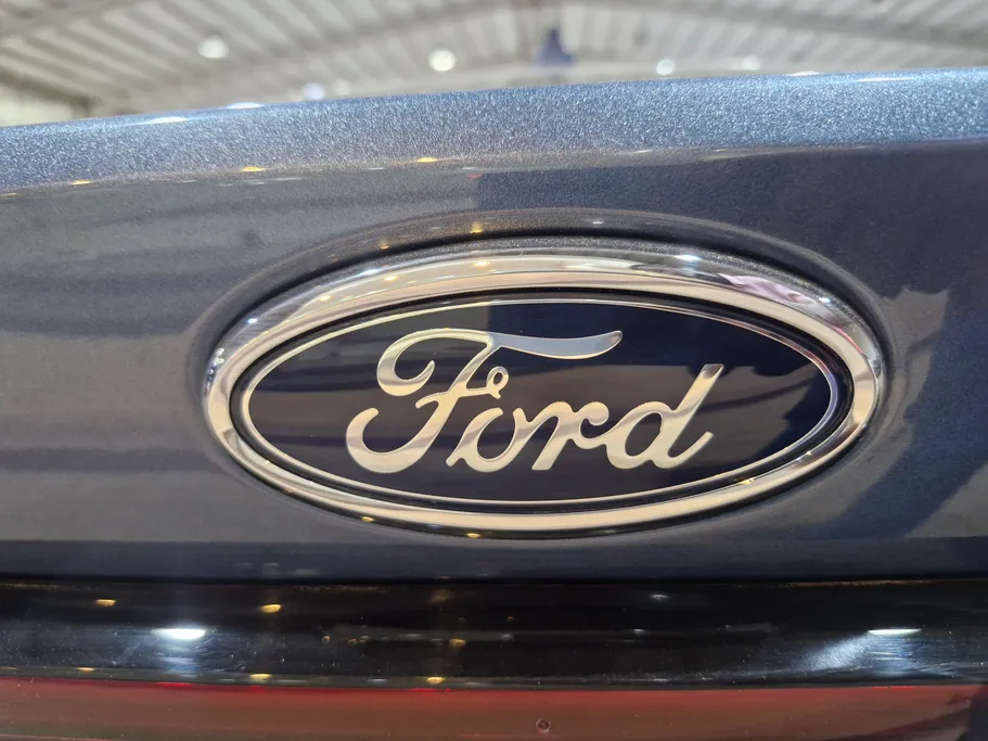 2023 Ford Taurus Trend 