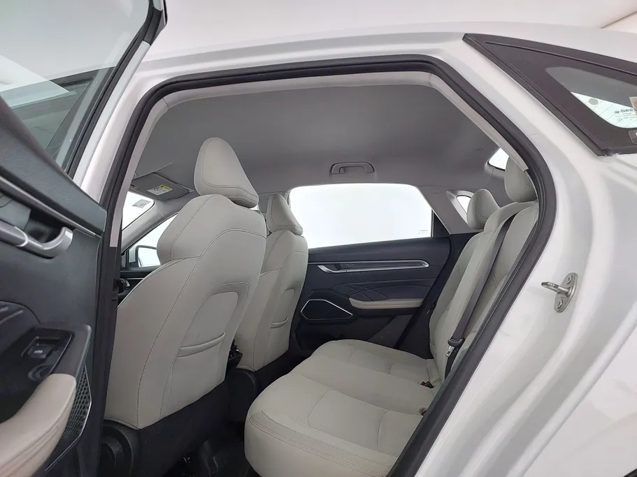 2023 Geely Emgrand GS 