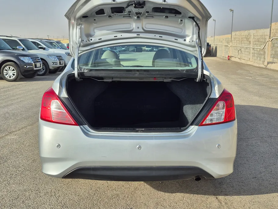 2024 Nissan Sunny SV Comfort 
