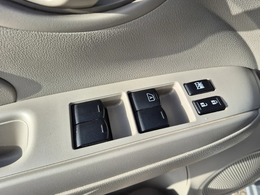 2024 Nissan Sunny SV Comfort 