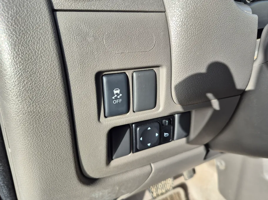 2024 Nissan Sunny SV Comfort 