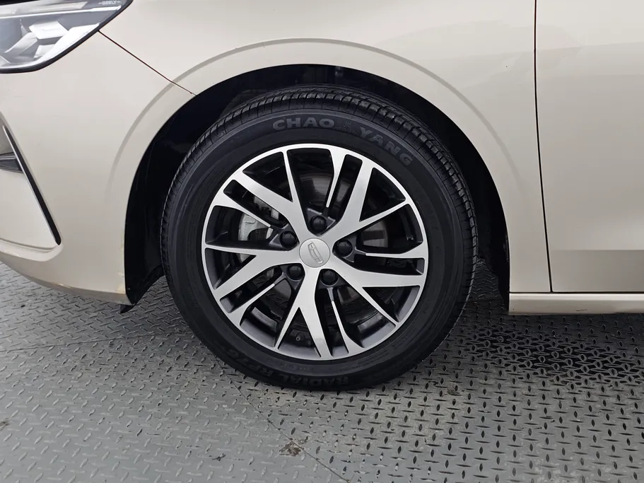 جيلي امجراند GS 2023 