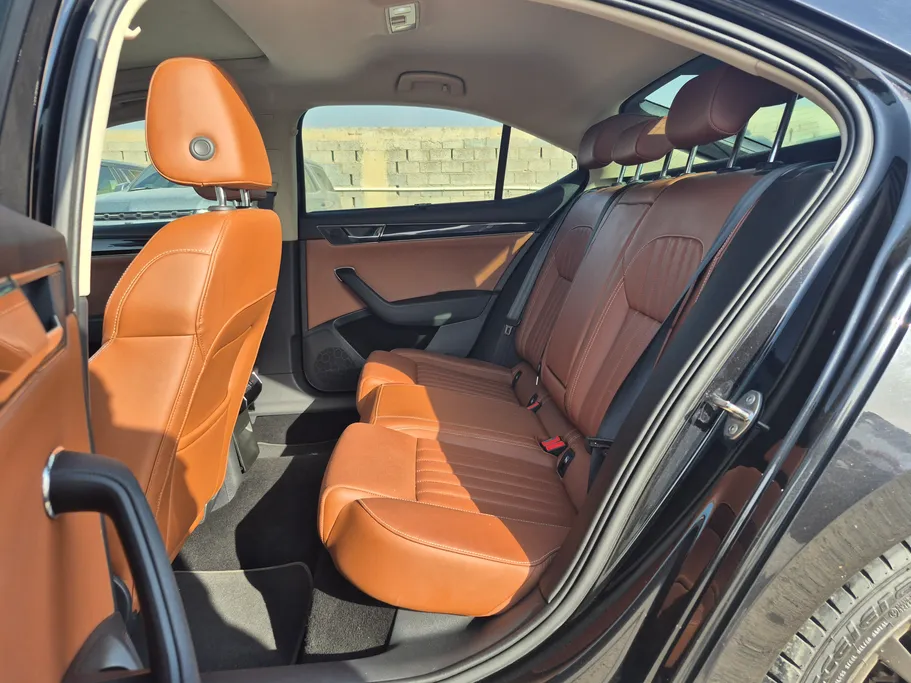 2022 Skoda superb Laurin & Klement  