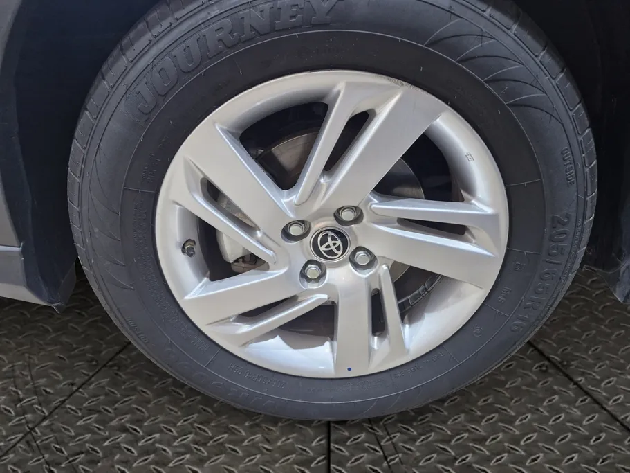 2024 Toyota Raize XLE 